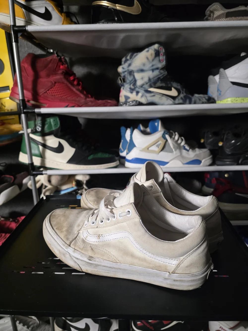 🔥 Well Worn! Vans Men's Size 9 Low-Top Old Skool Sneakers